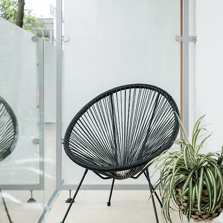 Queen アパート *