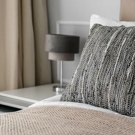 Queen アパート *